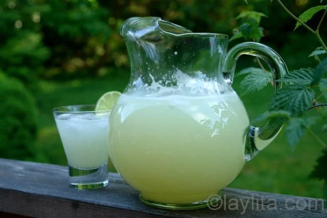 Pichel de limonada natural